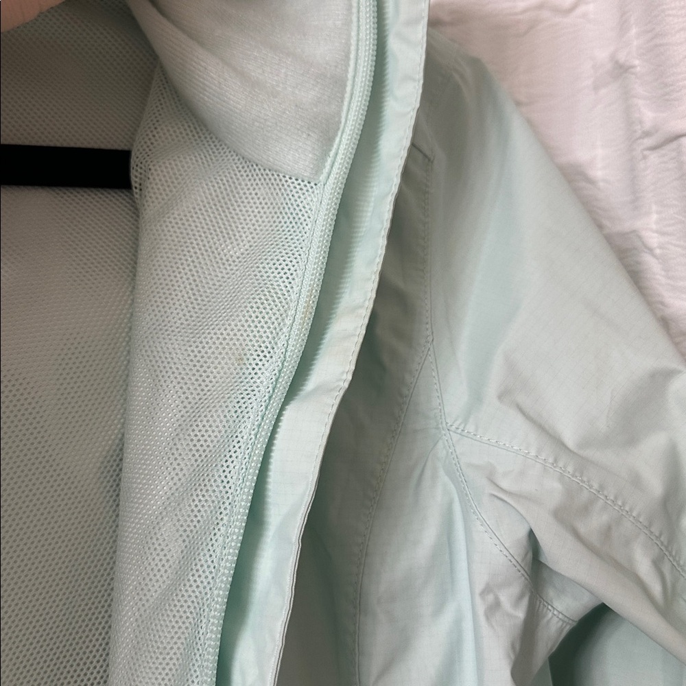 North Face Jacket - Picture 6 of 11